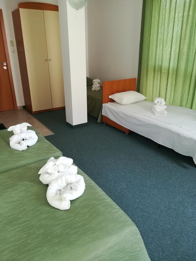 Pension Ruskovi Guesthouse Ravda Exterior photo